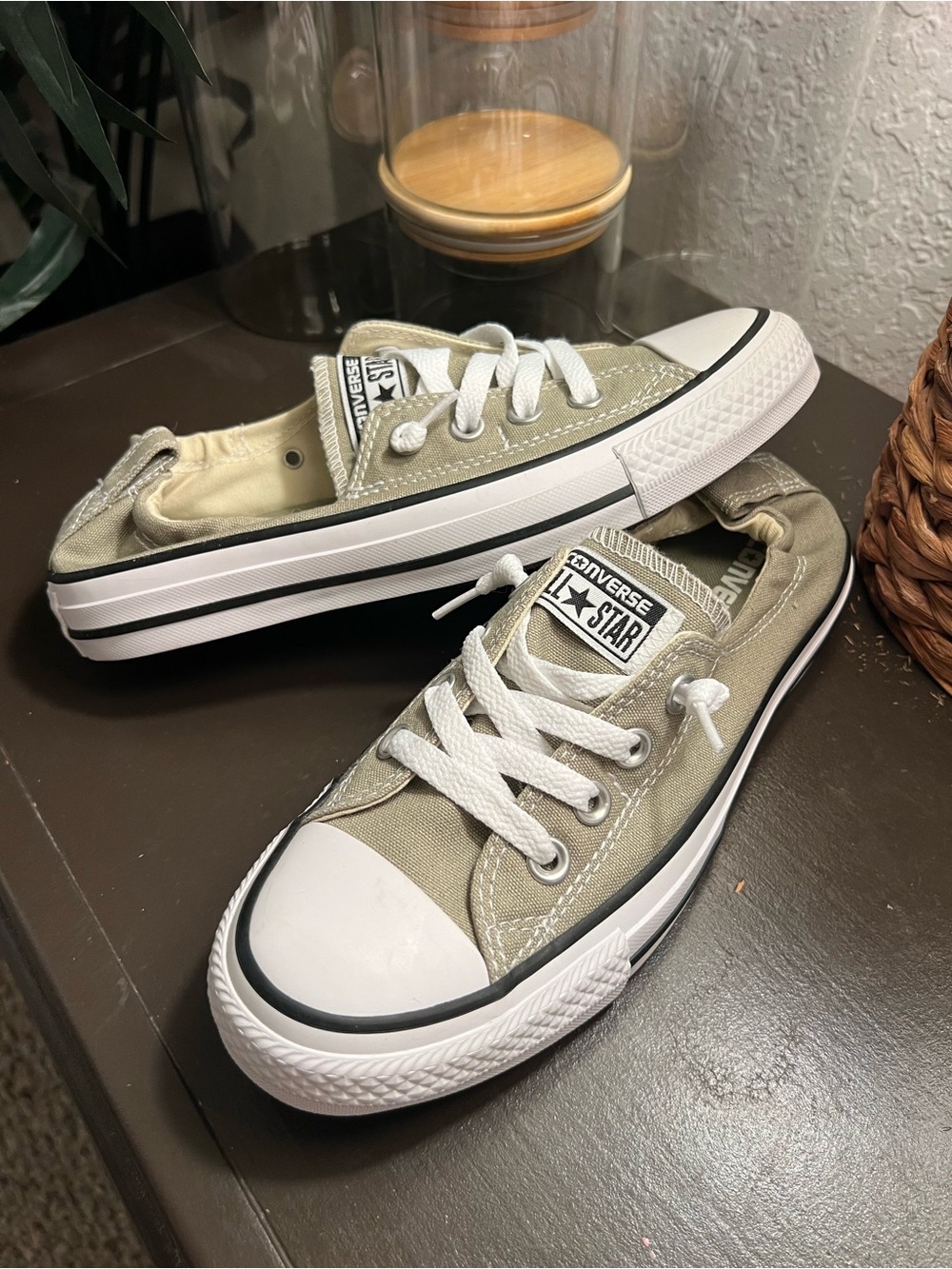 Converse Shoreline Chuck Taylor All Star Low Top Sneakers Sage Green Women 7